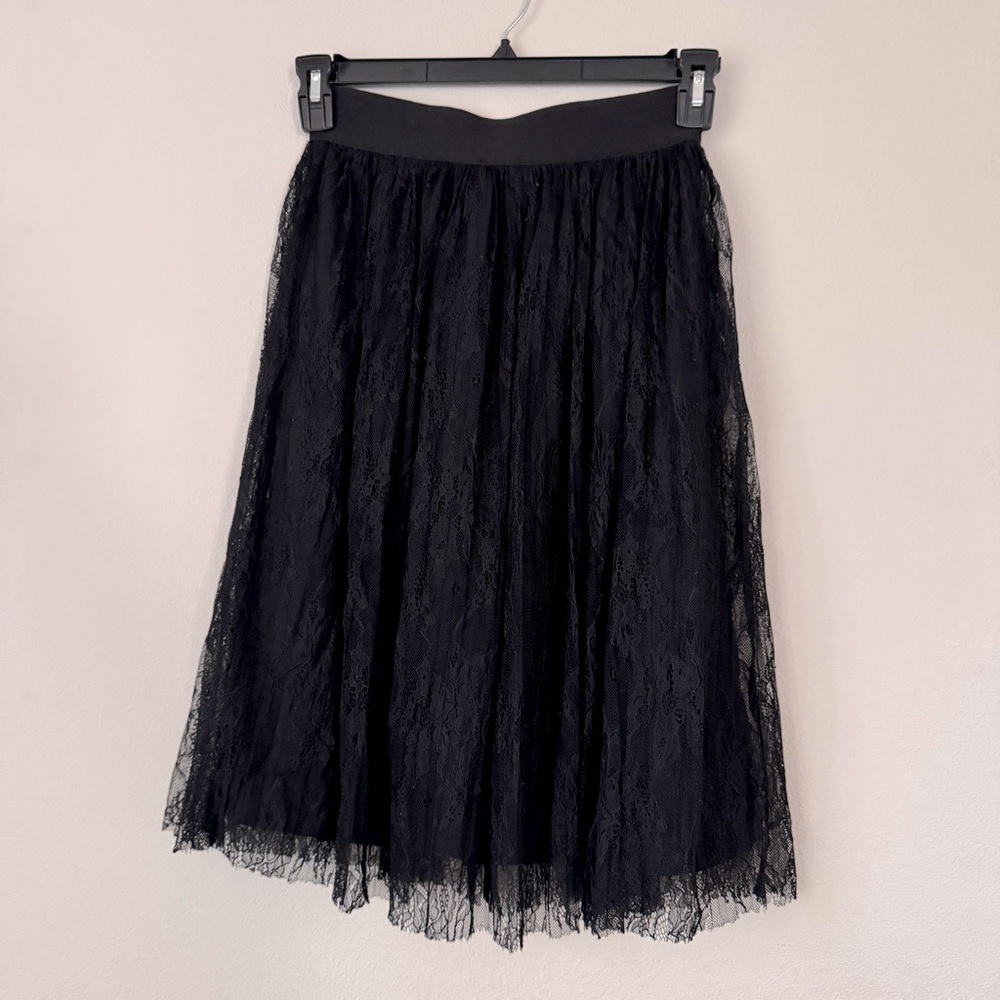 Forever 21 Black Lace A-Line Skirt